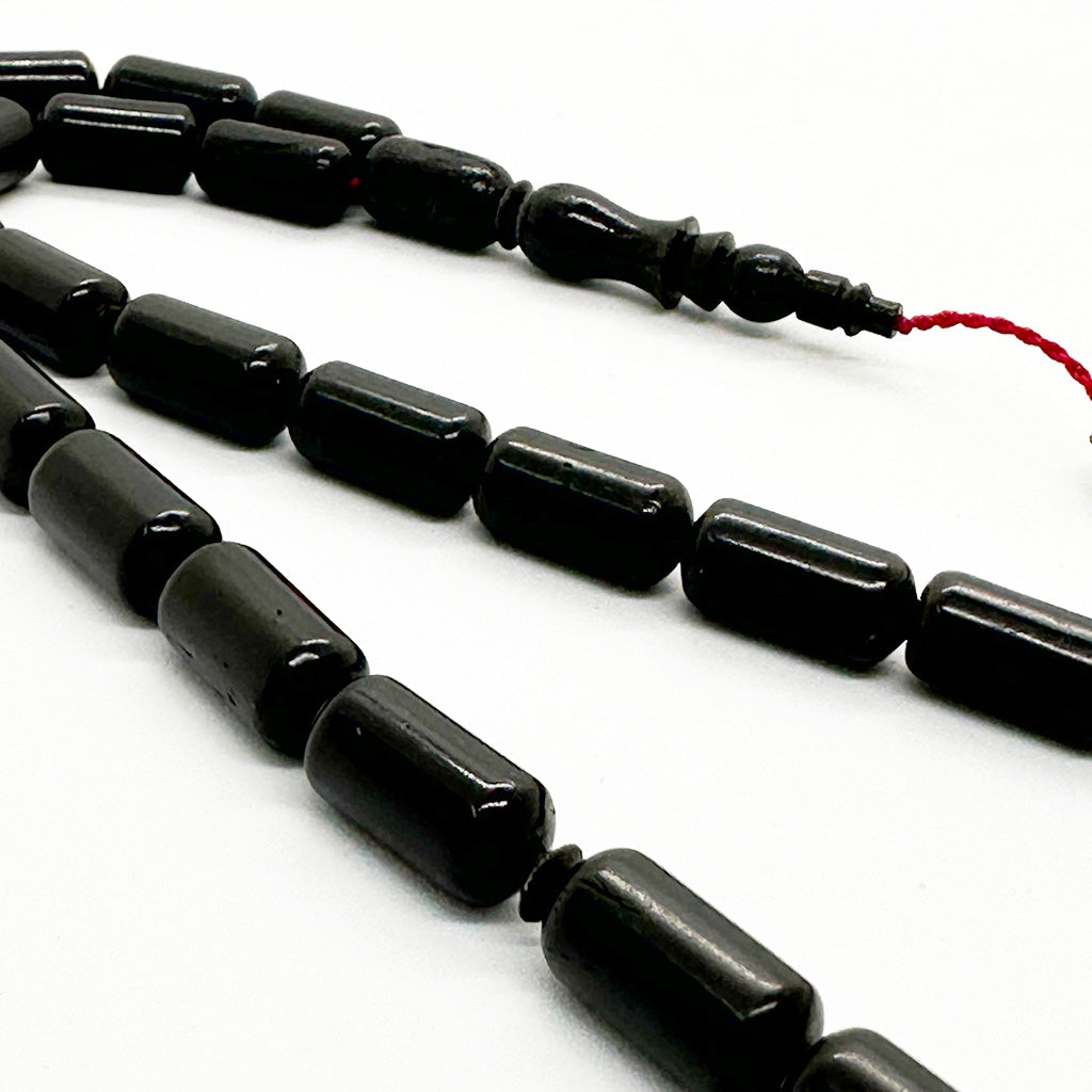 Black Bakelite 8mm barrel 33 beads