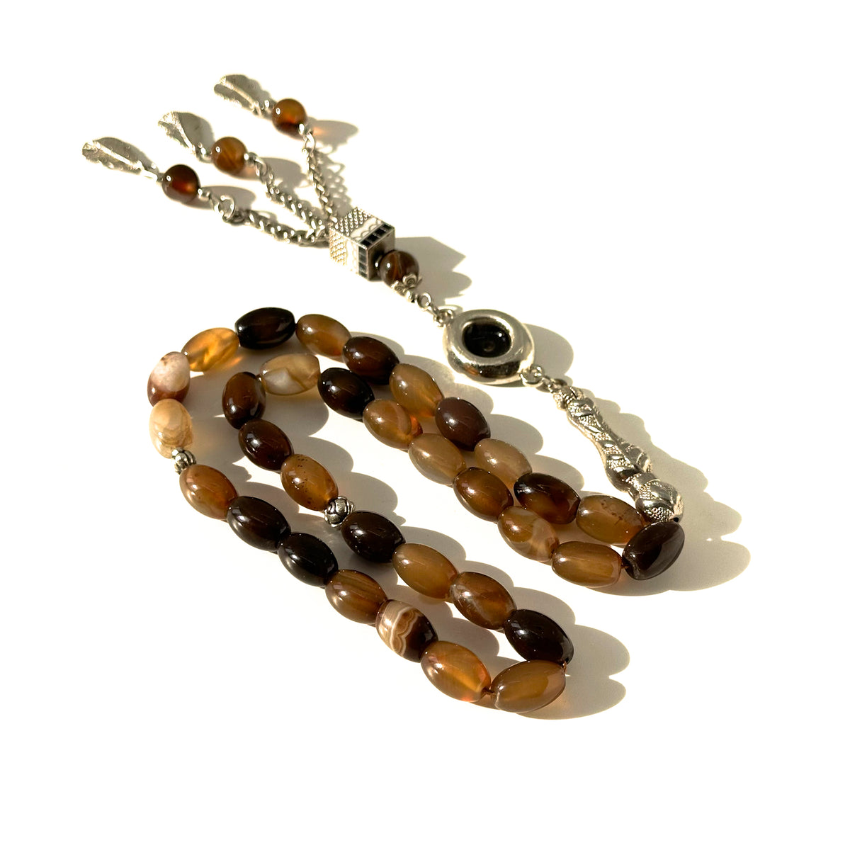 سبحة عقيق كبدي  شرابه خليجي 10 mm 33 beads